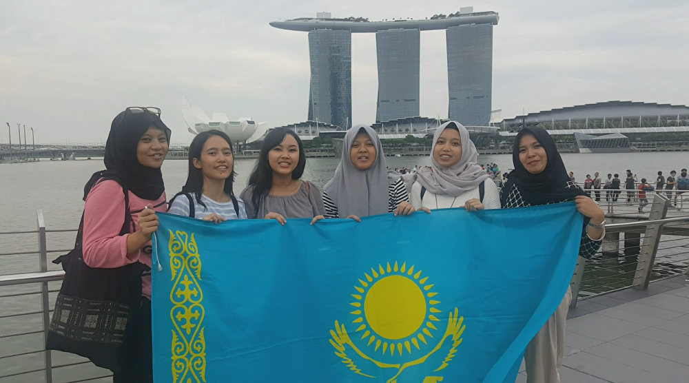Что сингапурцы знают о Казахстане, Назарбаеве и Ильине