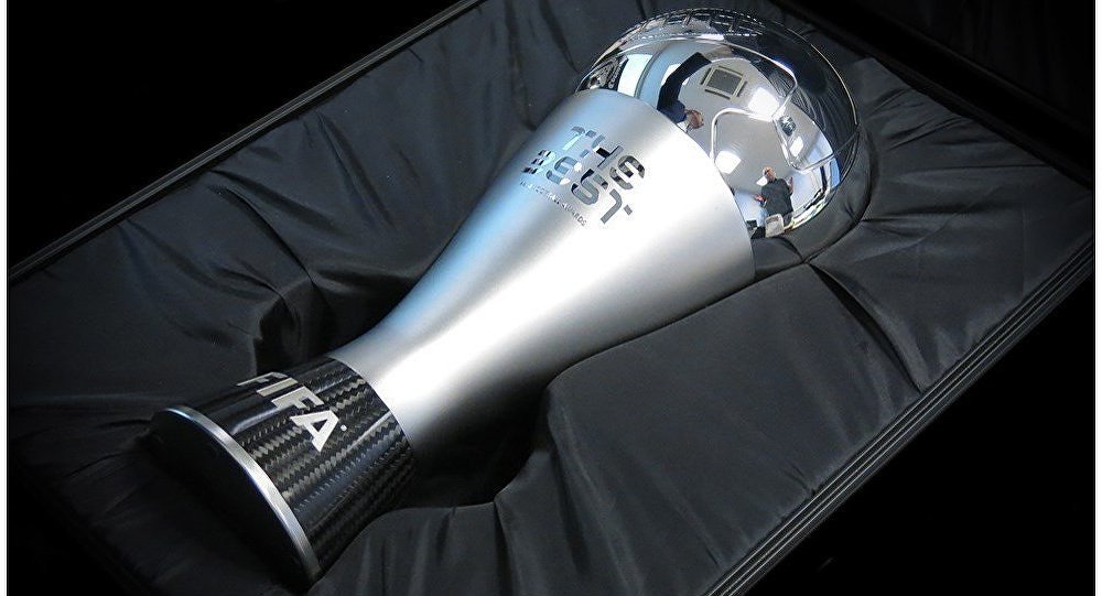 ФИФА представила приз лучшему игроку мира