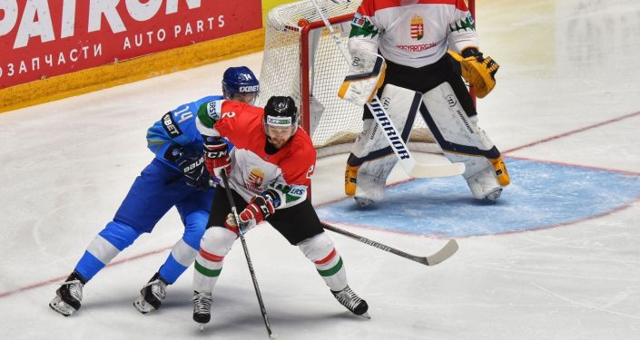 Матч сборных Казахстана и Венгрии на чемпионате мира по хоккею первого дивизиона