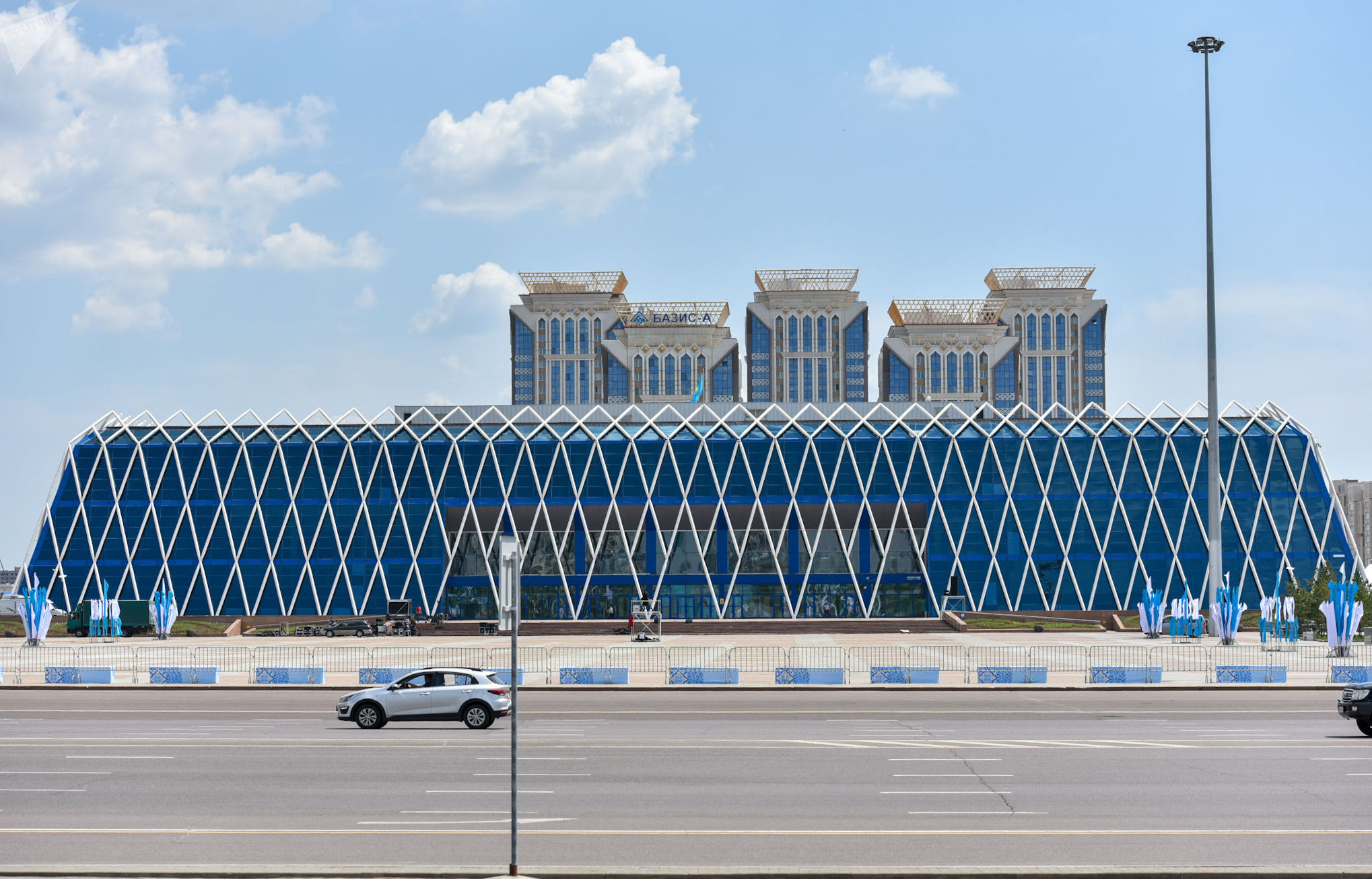 Подготовка к инаугурации президента Казахстана на площади Казак ели