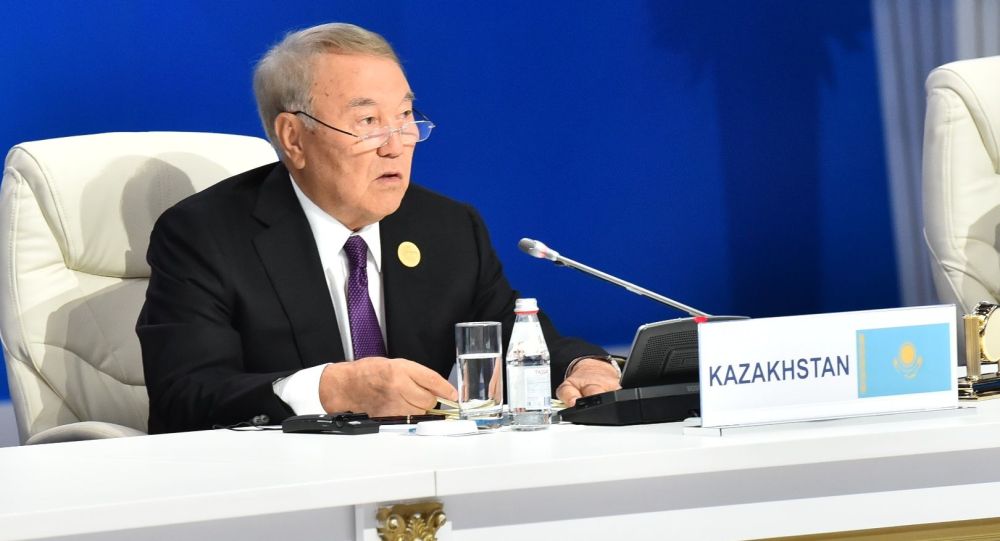 Назарбаев министр мен депутаттарды жинап алды: отырыста не талқыланып жатыр?
