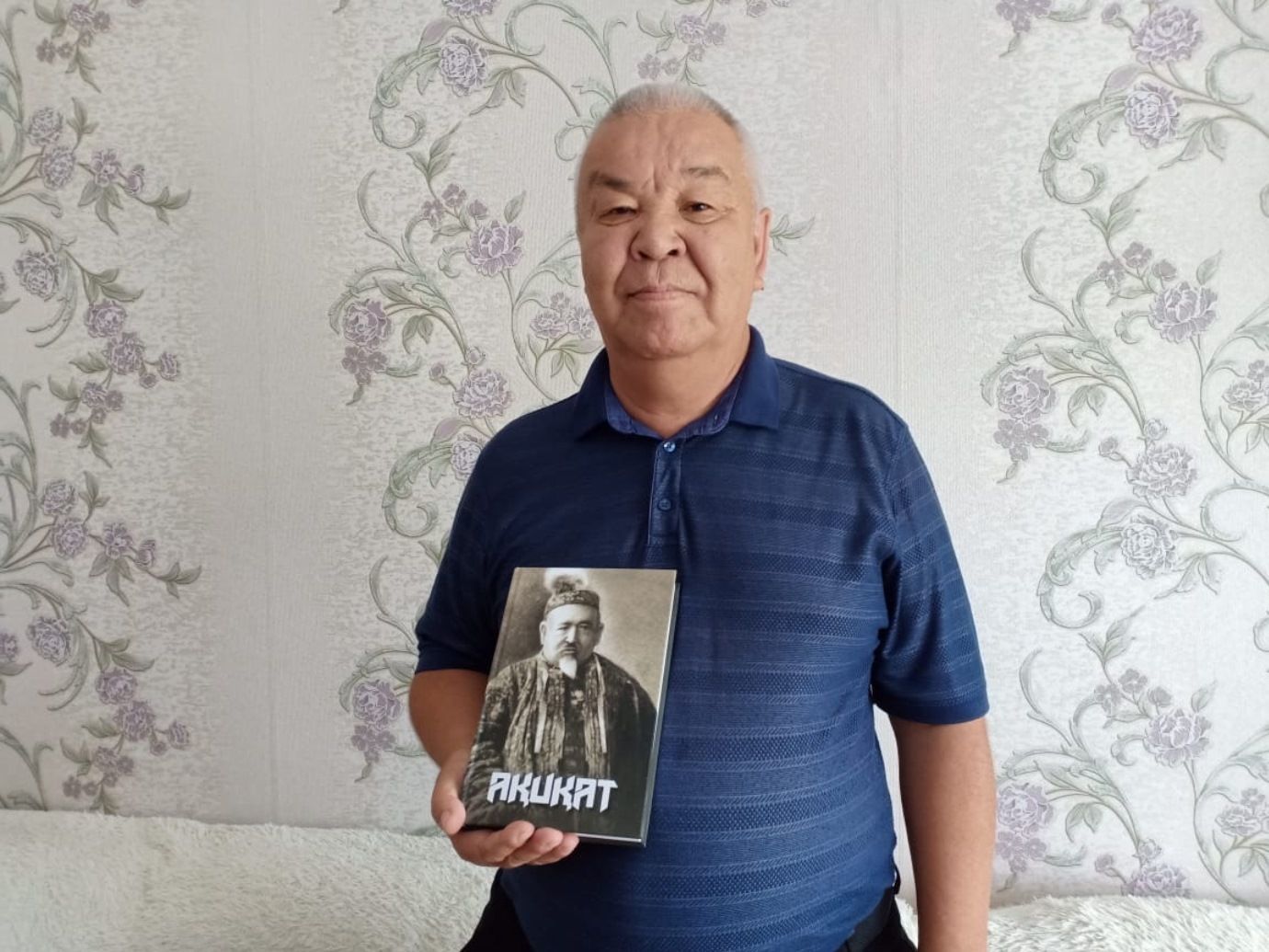 Мәшһүр-Жүсіп Көпейұлының 62 жастағы шөбересі Абай Шарапиев