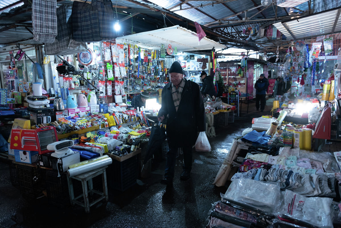 Никольский рынок в Алматы