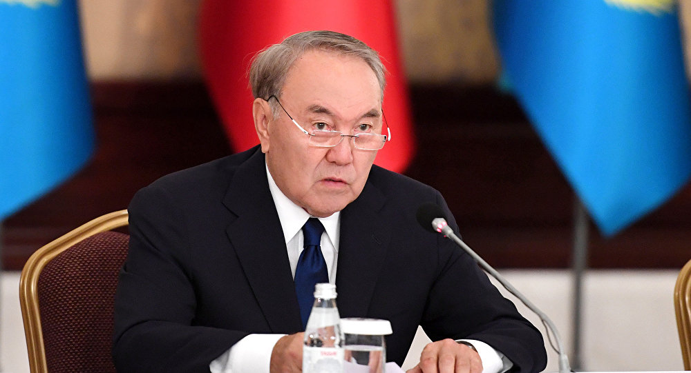 "Судың да сұрауы бар" Нұрсұлтан Назарбаев атақты бизнесмендерді не жасауға міндеттеді?
